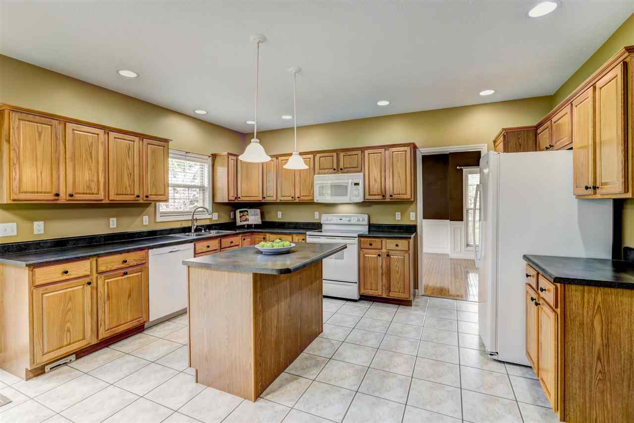 resized-2349823-4202 Curtis Meadow-7.jpg